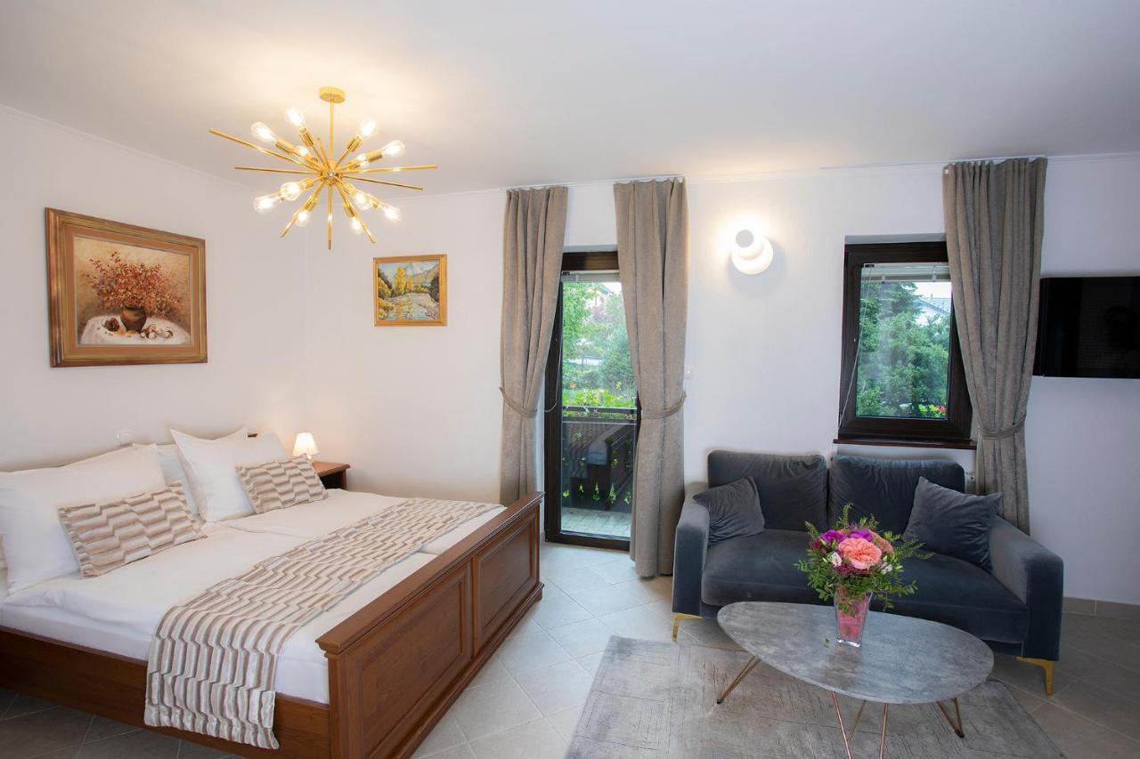House Klasika - Adults Only Bled Dış mekan fotoğraf