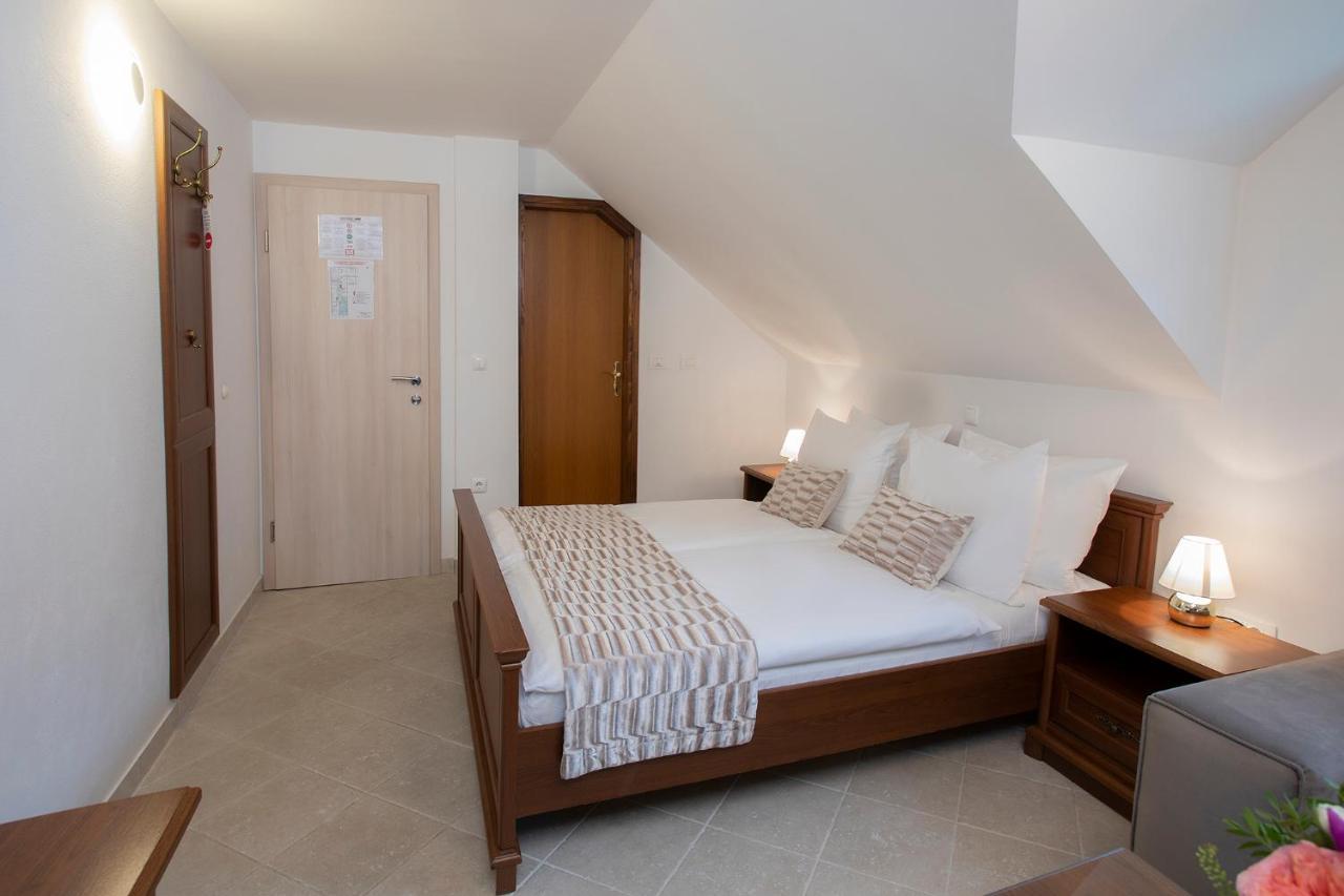 House Klasika - Adults Only Bled Dış mekan fotoğraf